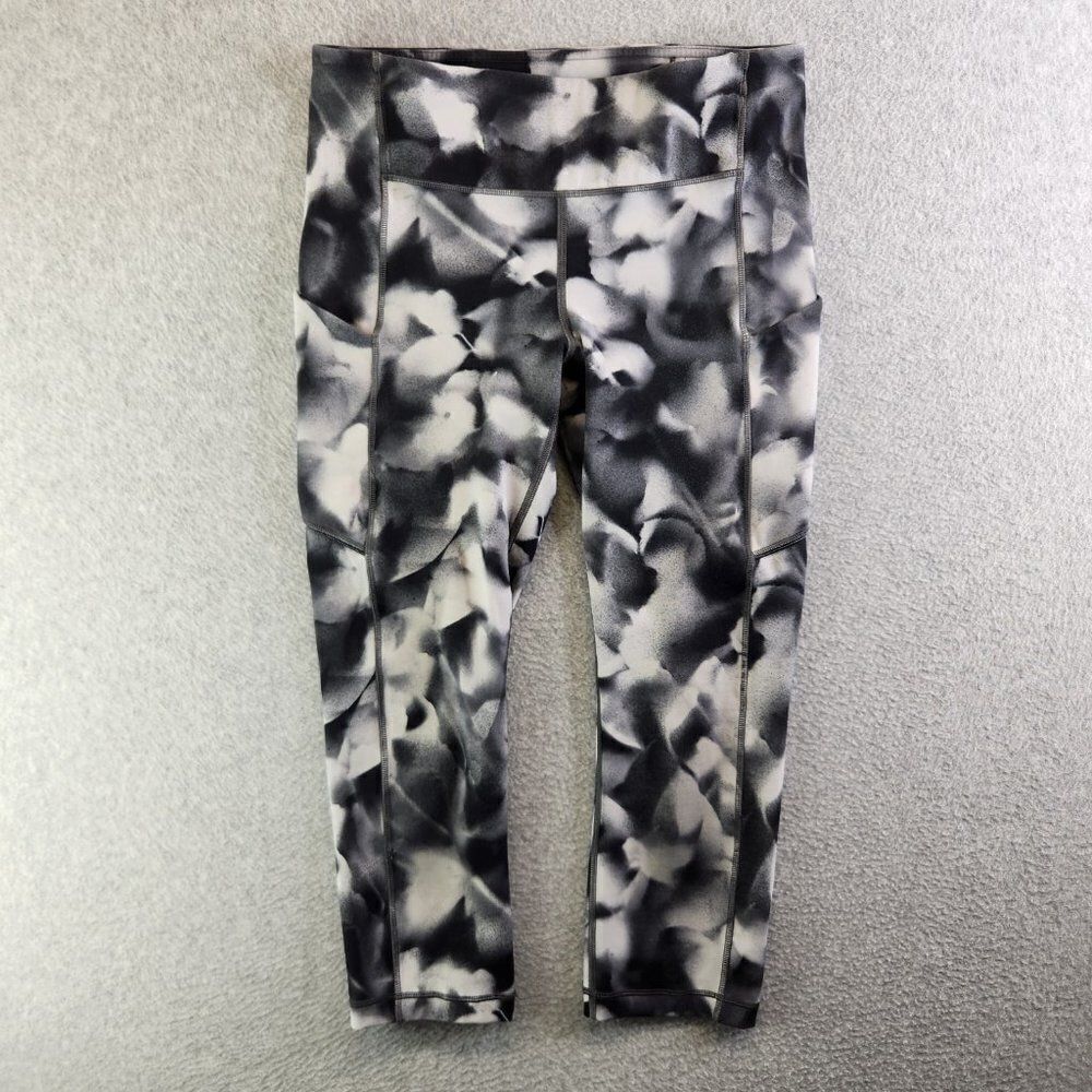 Lululemon Leggings Womens 6 Blush Blossom Alpine White Black Speed Up Crop Capri